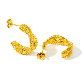 MICCI Hot Selling 2024 Luxury Minimalist Gold Plated Titanium Classic Vintage Fashion Jewelry Cross CC Studs Earrings