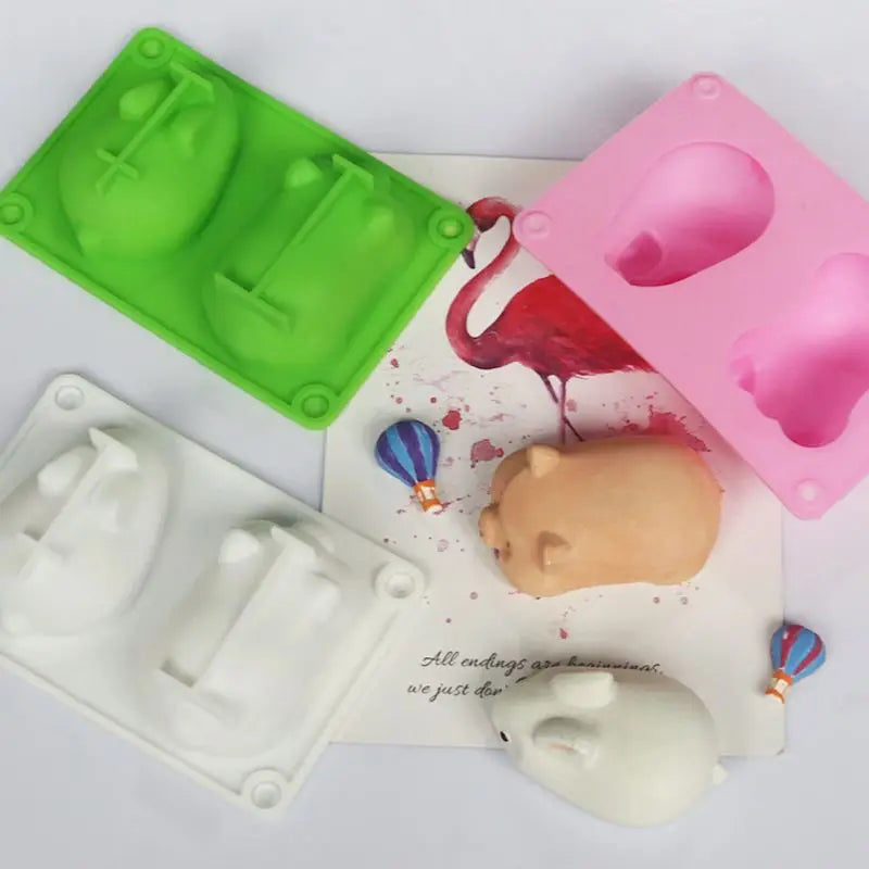 311 Surprise Cake Stock 2 Cavity Cartoon Cute Rabbit Pig Shape Silicone Cake Mold Silicone Candle Molds Soap Making Molds