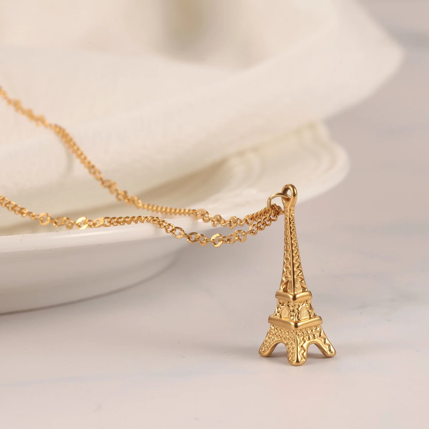 French Eiffel Tower Gold Plated Stainless Steel Casting Paris Tower Pendant Necklace Valentine's Day Gift