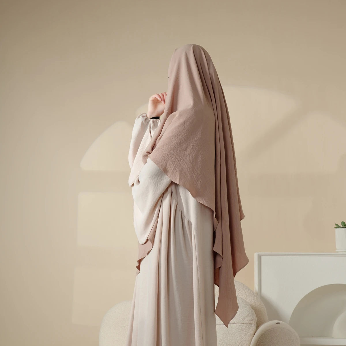 New Arrival Modest Abaya Muslim Dresses Open Reversible Satin Silk Hijab with Long Polyester for Europe and America