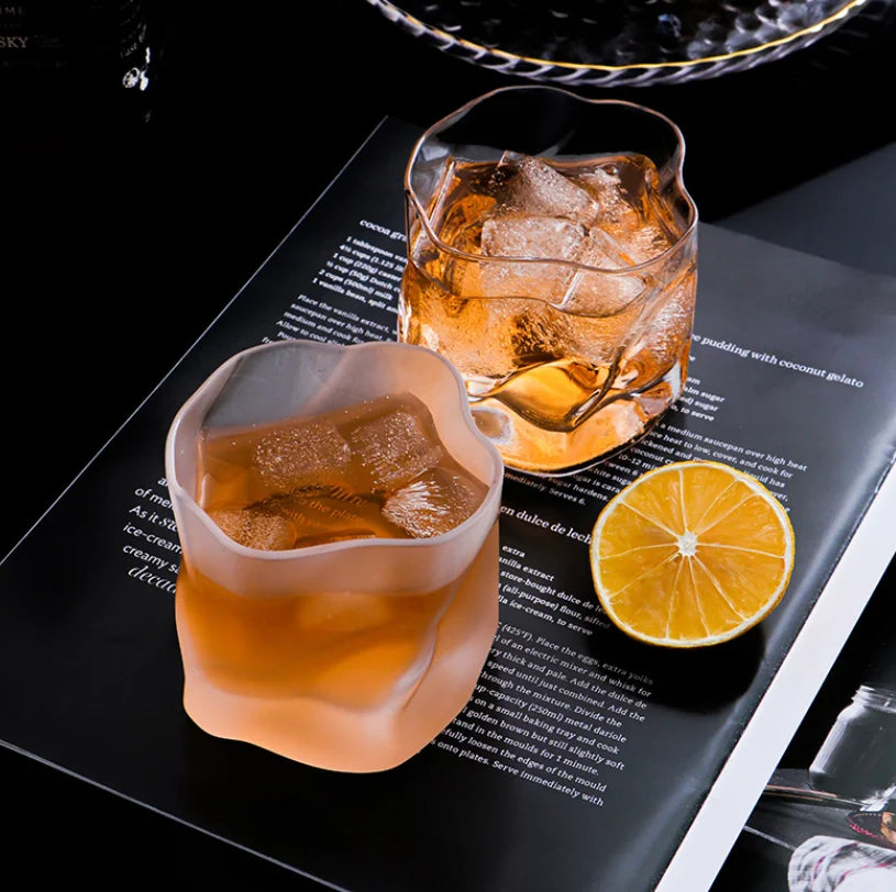 2024 New Hot Sell Modern Eco-friendly Reusable Matte Gold Rim Whiskey Glasses Crystal Transparent Whisky Glass Cup Bulk