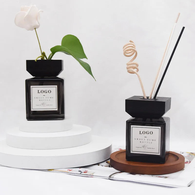 Wholesale Empty square Reed Diffuser Bottle 100ml Black Luxury Reed Diffuser Glass Bottle with Wooden Cap