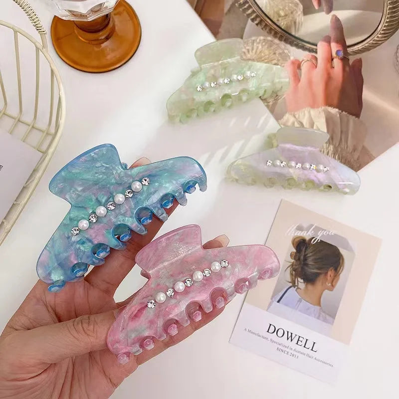 New Design Fashion Women Acetate Hair Claw Clips Sweet Rhinestone Pearl Hair Clips Girl Shark Clips for Winter Hair Accessories
