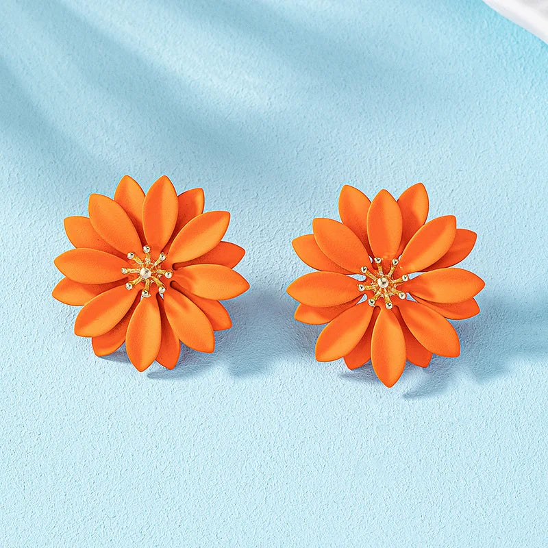 AYN-14 Wholesale Fashion Women Fresh Ear Jewelry Simple Sweet Flower Stud Earrings for Girls