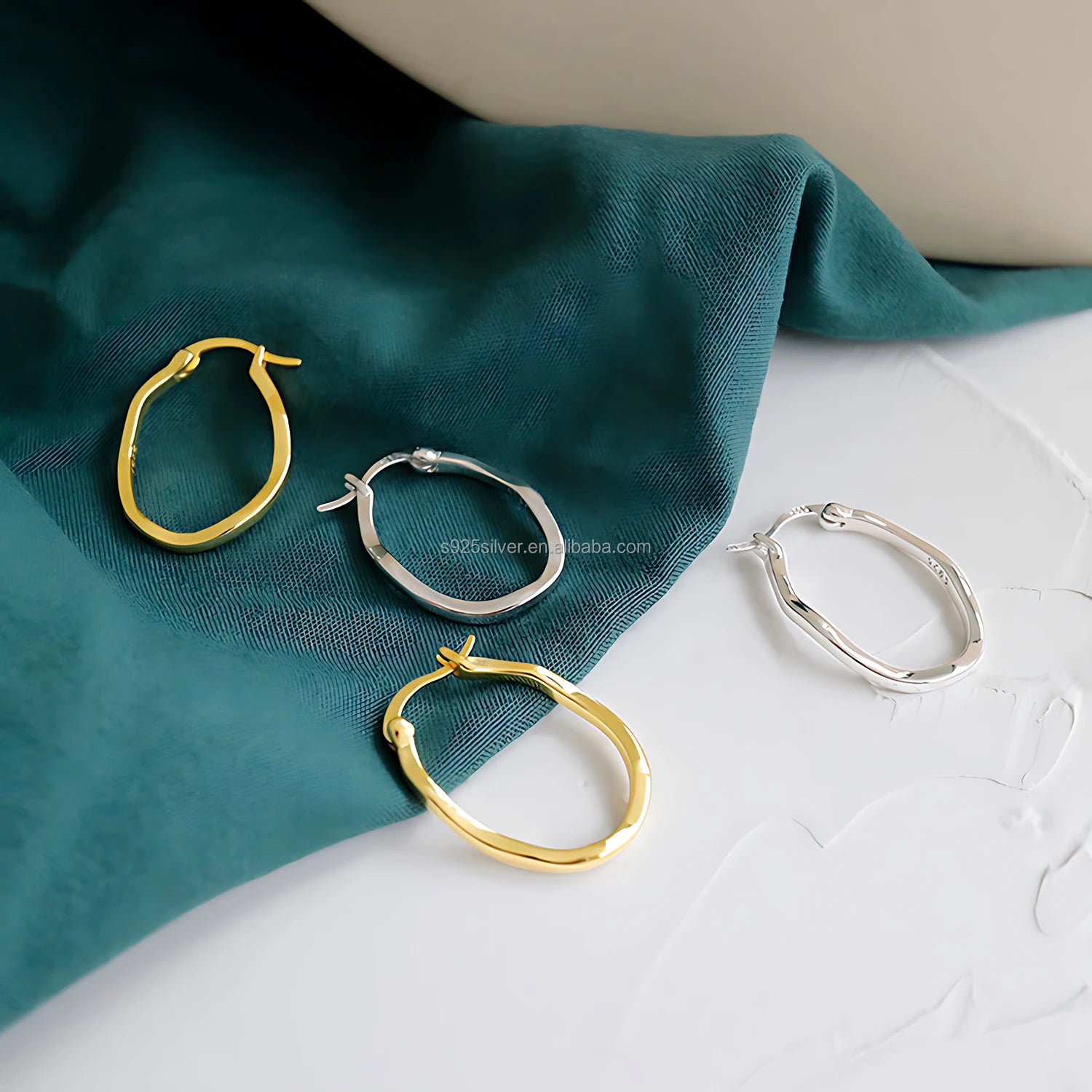 Irregular Oval Hoop Earrings 925 Sterling Silver Gold Plated Minimalist Design Jewelry for Women Custom Wholesale Gift