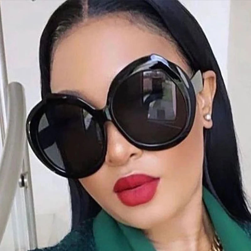 Vintage Big Unisex Cat Eye Sunglasses Blue Gradient Oversized Sun Glasses Fashion Luxury Brand Designer PC Lenses Clear Shades