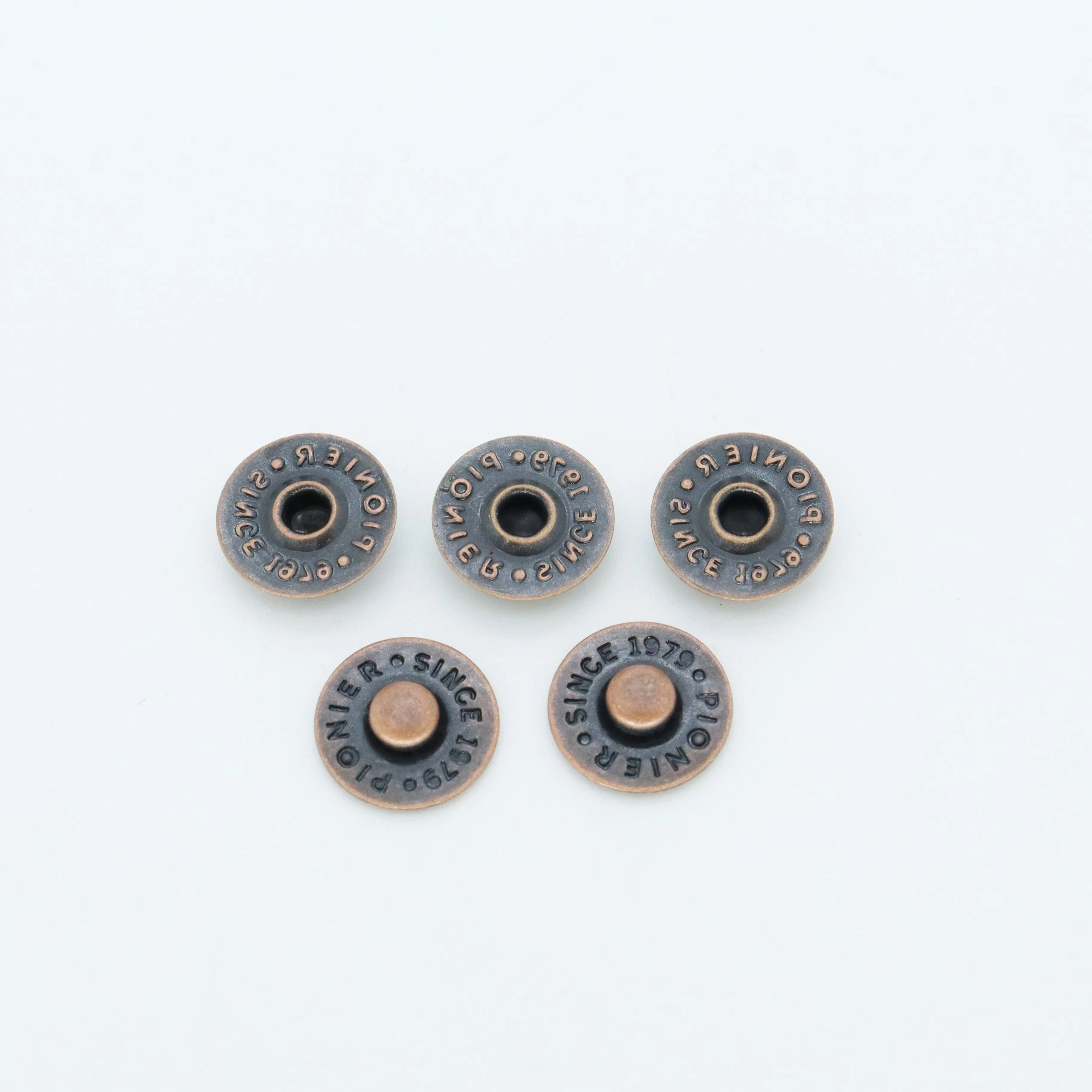 Colorful Custom Logo Pattern Round Metal Rivet Red Copper Color Studs Shoes Spikes Leather Belt Clothes Rivet Button Decoration