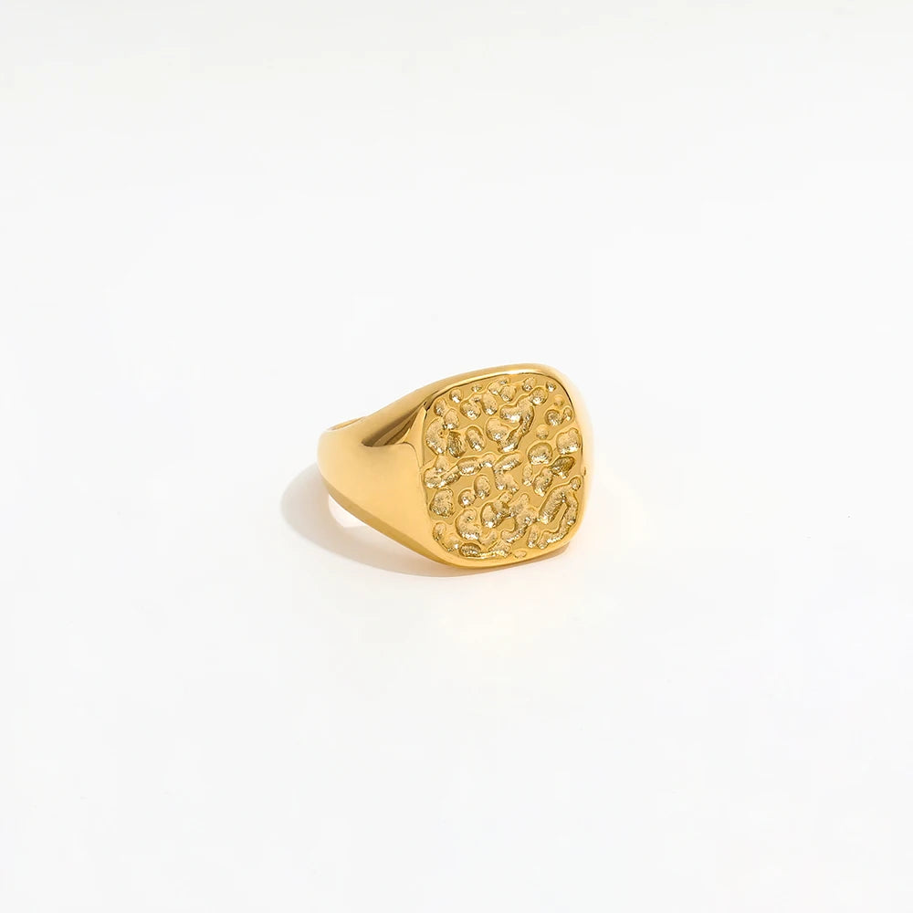 High End PVD 18K Gold Plated Hammered  Statement Rings for Women Stainless Steel Jewelry