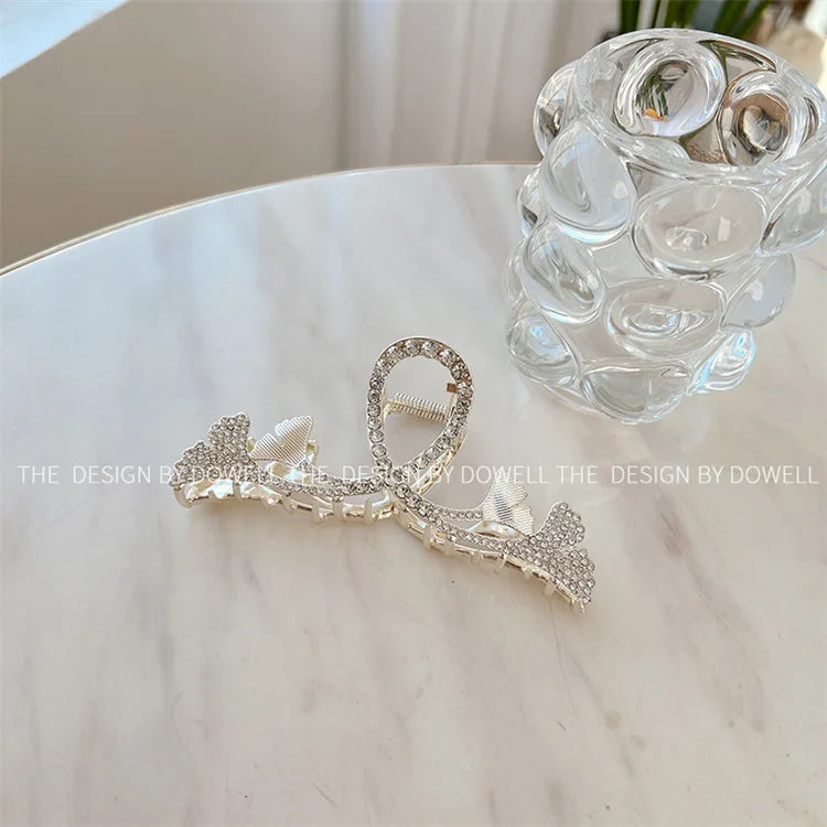 Korean New Style Metal Hair Claw Clips Elegant Pearl Rhinestone Crossed Hair Claws for Women