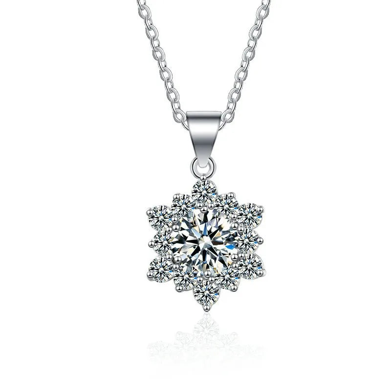 S925 Sterling Silver Classic Sunflower Pendant Necklace With Clavicle Chain Moissanite Necklace