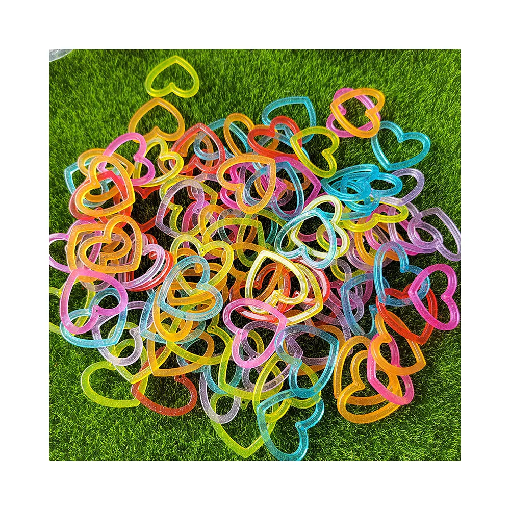 New Cute 100Pcs Resin Candy Color Glitter Heart Charms Pendants Mixed Colorful Love Heart Dangles Jewelry Findings Supplier