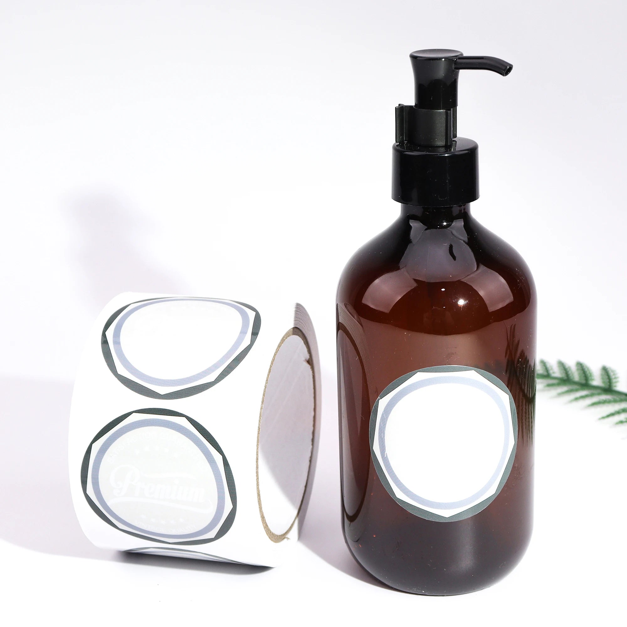Printing logo Sticker Waterproof Self Adhesive Vinyl Roll Bottle Perfume Gold Foil Packaging Label Custom Stickers