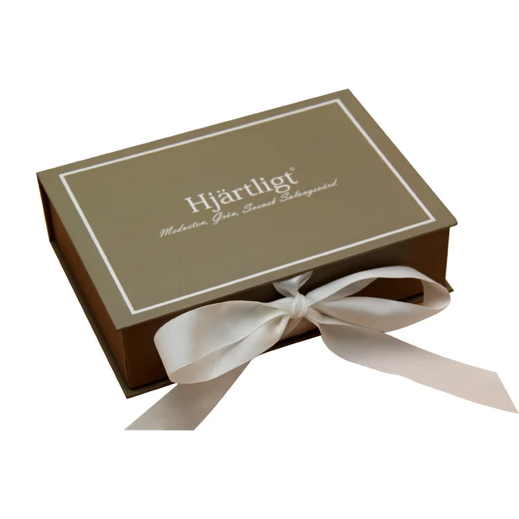 Custom Logo Black Paper Scarf Box with Ribbon Magnetic Closure Rigid Apparel Boxes with Embossing Matt Lamination Sponge Lining