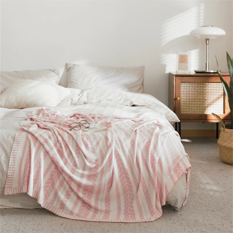 Original Bamboo Summer Cooling Blanket Cozy Modern Luxury Style Baby Bamboo Knitted Throw for Sofa Armchair MegaBDM