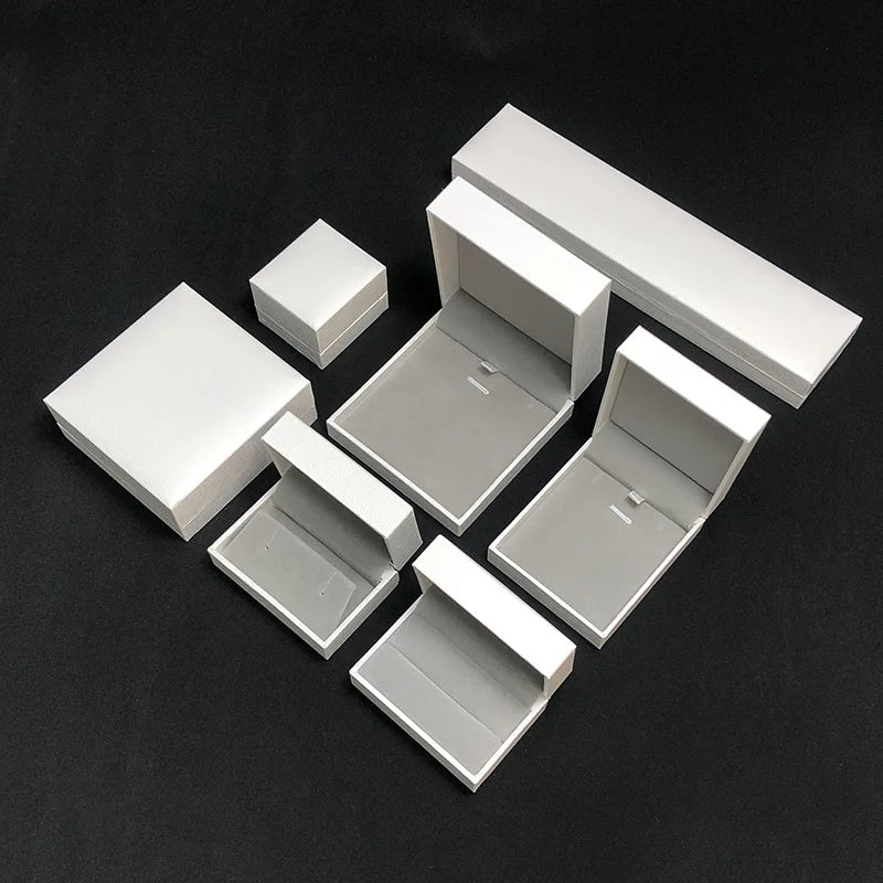 Tongxing Custom High-End Luxury Jewelry Boxes Hot Selling Custom Leatherette Paper for Ring Necklace Bracelet Other Fine Jewelry
