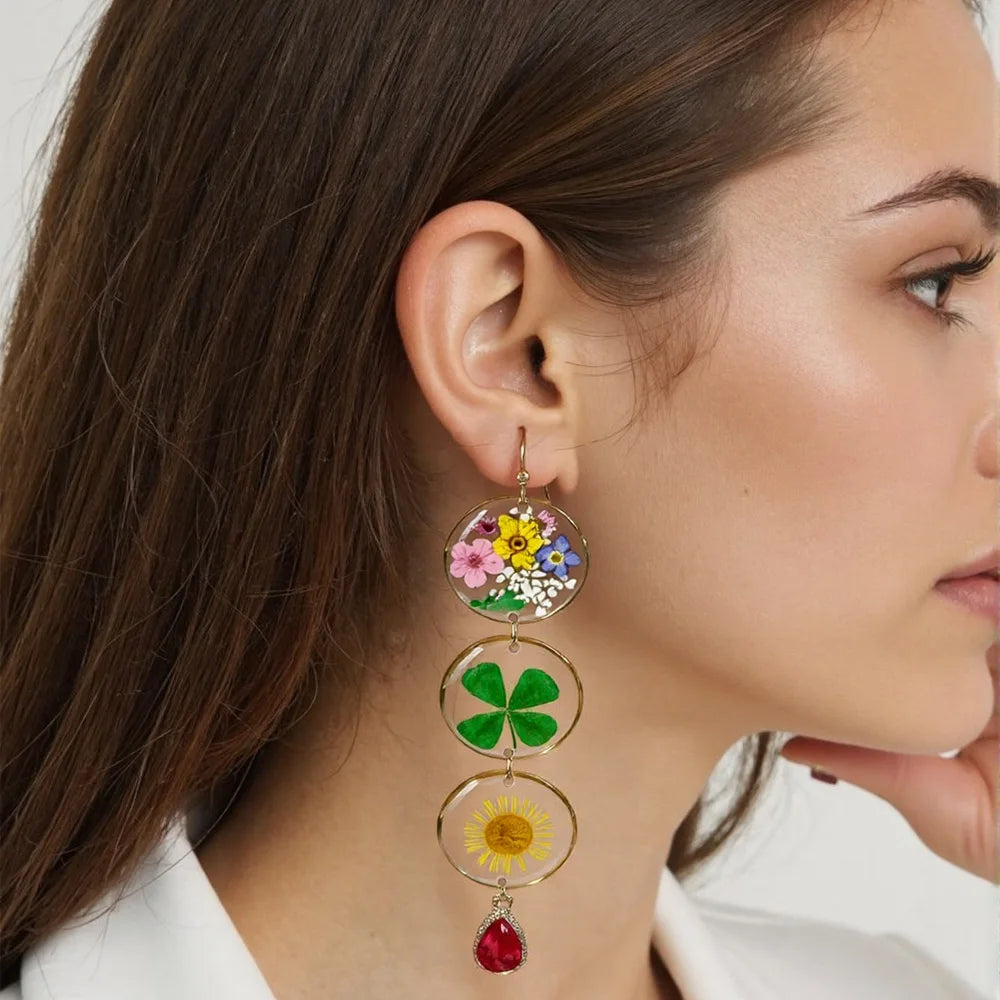 2026 New Designer Bohemian Luxury Ruby Real Flower Epoxy 18K Gold Stainless Steel Earrings Dangle for Women Lady Party Jewelry