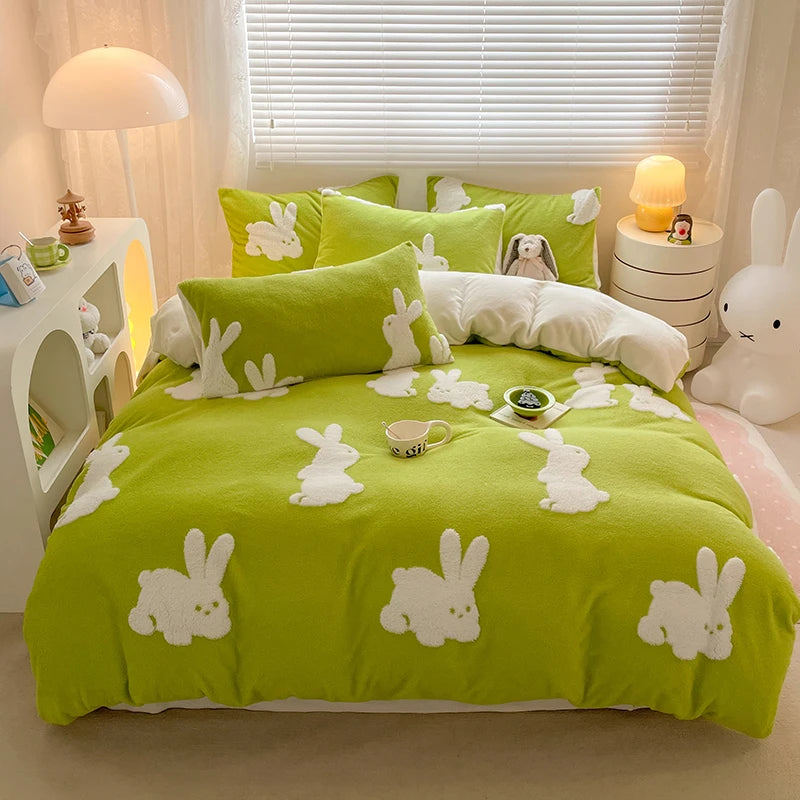 Factory Supplier Flannel Bedding Set Winter Jacquard 3D Bedding Set Warm Sheet Pillowcase Duvet Cover Sets