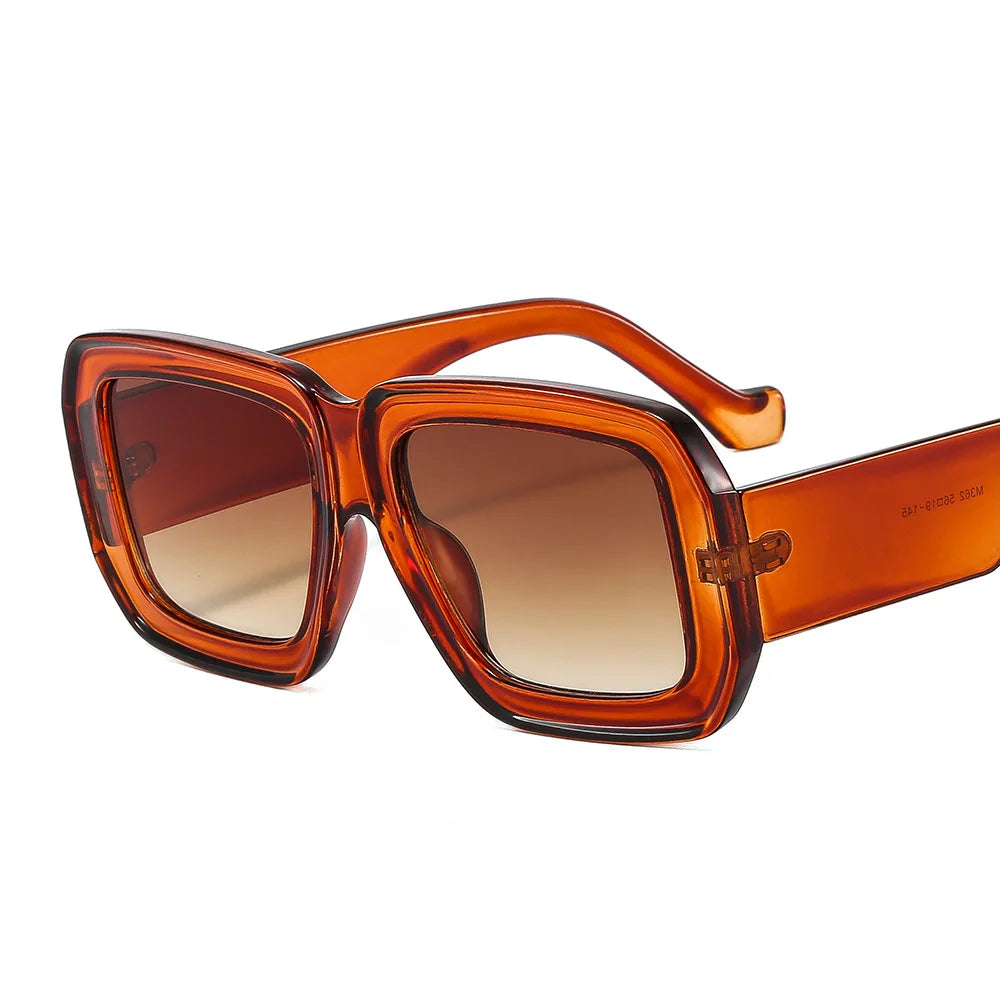 Women Fashion Luxury Brand Designer Sun Glasses Plastic Frame Square Shades 2023 Sunglasses