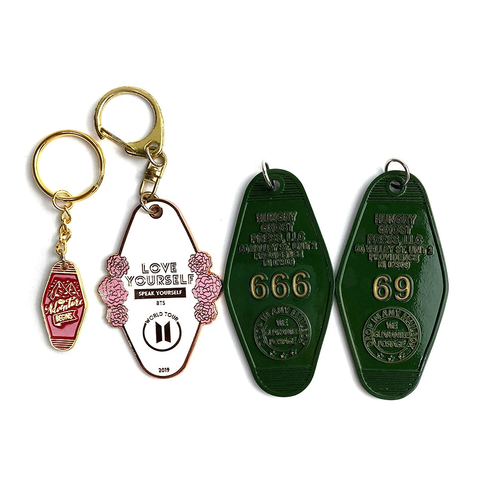 Promotional Luxury Retro Blank Vintage Hotel Room Keychain Pendant Motel Key Tag Car Custom logo Metal Keychains