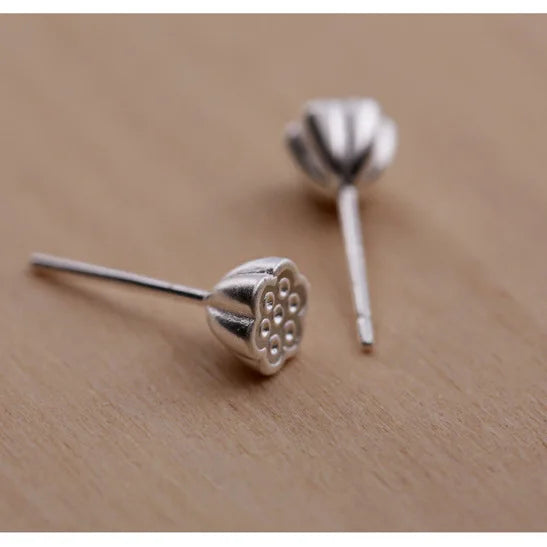 Factory Wholesale Silver Stud Earrings for Women New Trend Fashion Jewelry Cute Style for Engagement Wedding Anniversary
