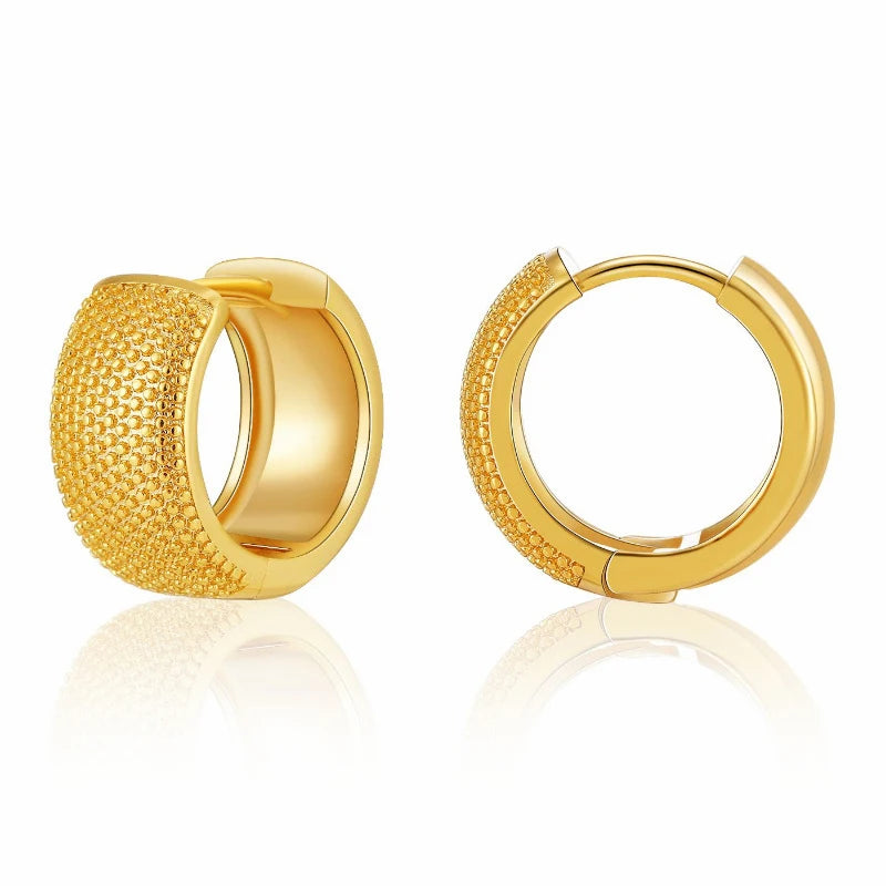 Fashion Huggie Earrings for Women Gold Hoop 18K Gold Delicate Hypoallergenic Accessories Jewelry