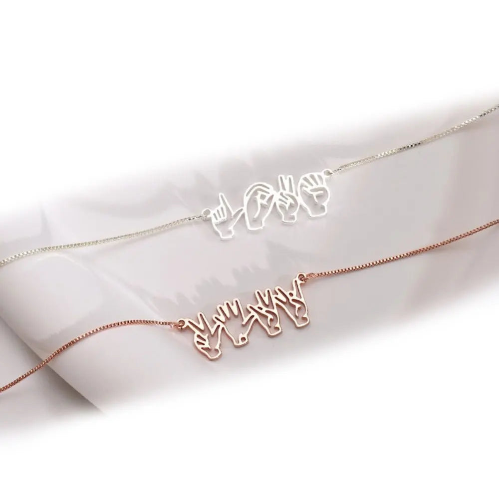 QIUHAN New Stainless Steel Fun Personalized Customized Finger Letters Women Name Necklace