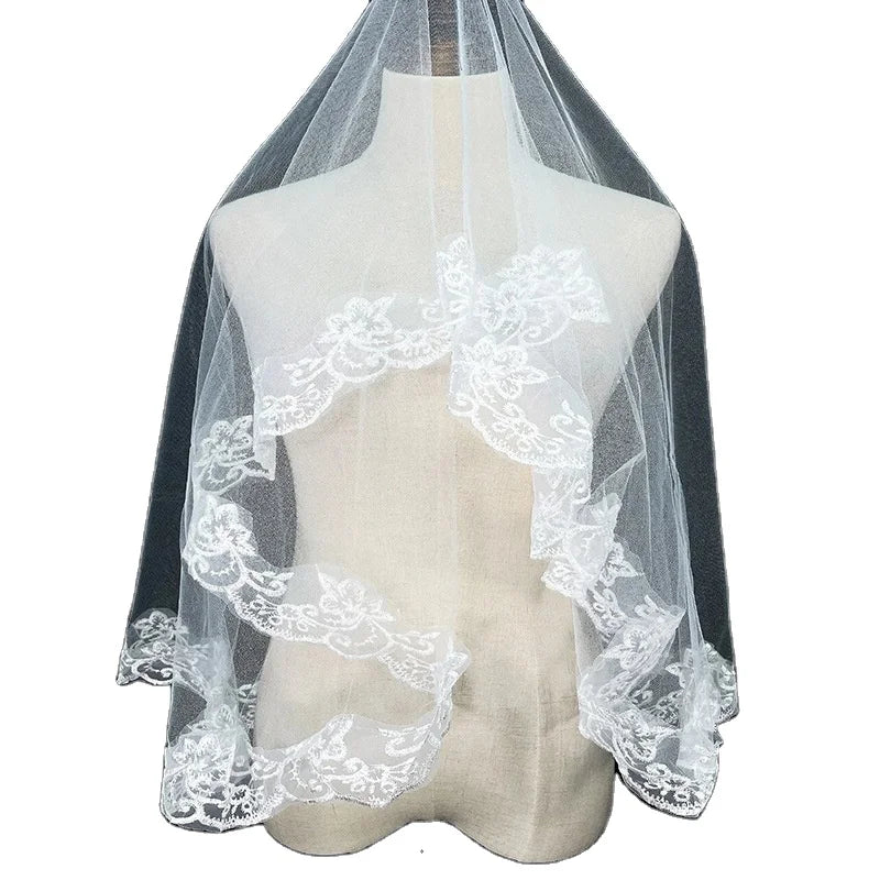 Wholesale 1.5M Single Layer Lace Accessories Dress Bridal Veils Bride Wedding Veil