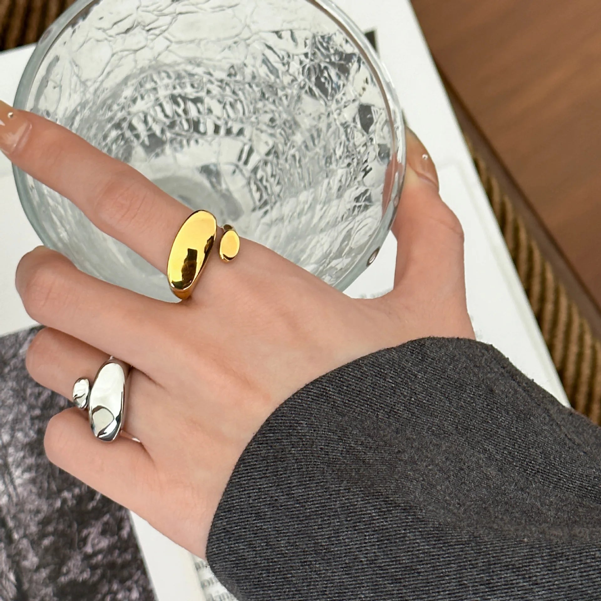 Latest Minimalist 18K Gold Plated Circular Water Proof Adjustable Titanium Steel Open Ring