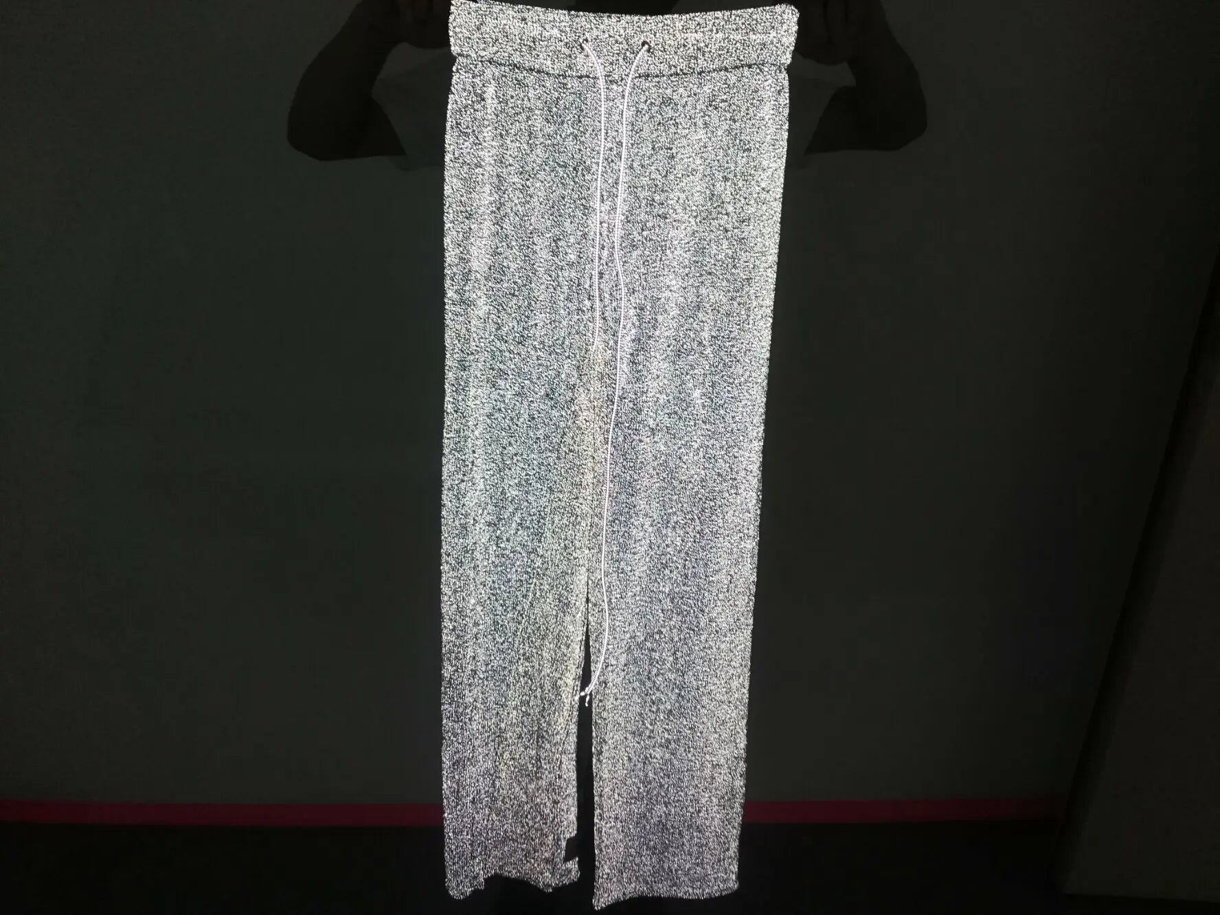 High Light Visibility Grey Reflective Thread Knitting Fashion Pants Reflect Yarn Weaving Trousers for Women Night Running