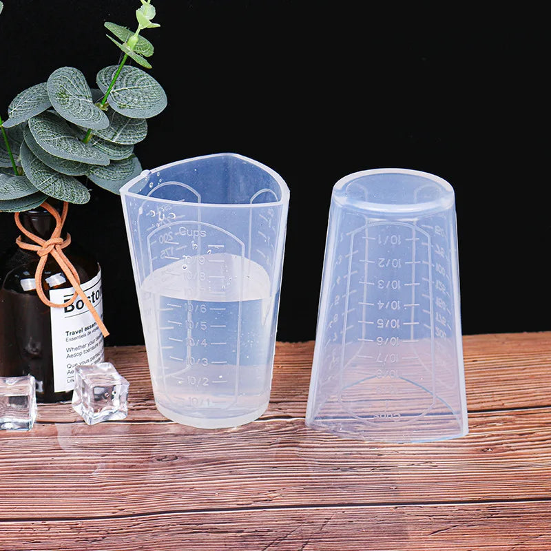 Drop Mold High Penetration Triangle Measuring Cup Tool Different Measuring Units on Three Sides