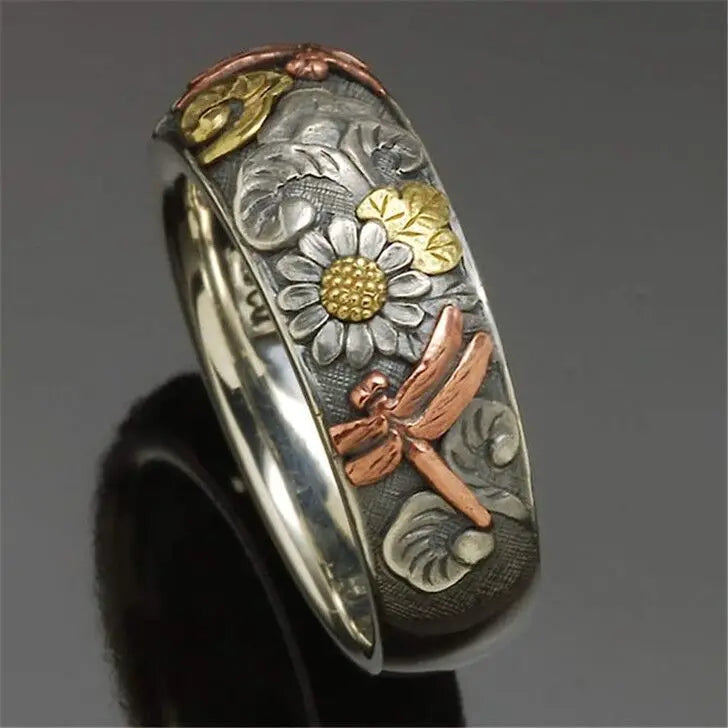 SC New Vintage Men Rings Engraved Flower Sunflowers Dragonfly Rings Creative Antique Colorful Gothic Rings for Women and Men