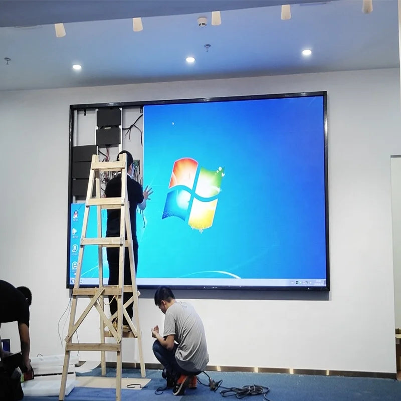 P2 Indoor Full Color LED Advertising Score Board Display Custom Stadium Modules Video Wall 800CD/m Brightness IP43 Rated 100000