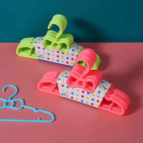 0-4 Years Plastic Children's Closet Clothes Hangers for Kids Baby Clothes Wholesale