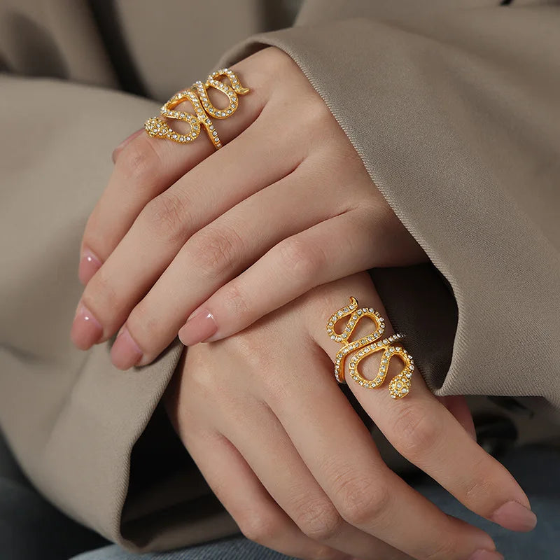 Exaggerated Waterproof 18k Gold Plated Stainless Steel Inlaid Full Zircon Open Snake Shaped Ring for Women and Girls
