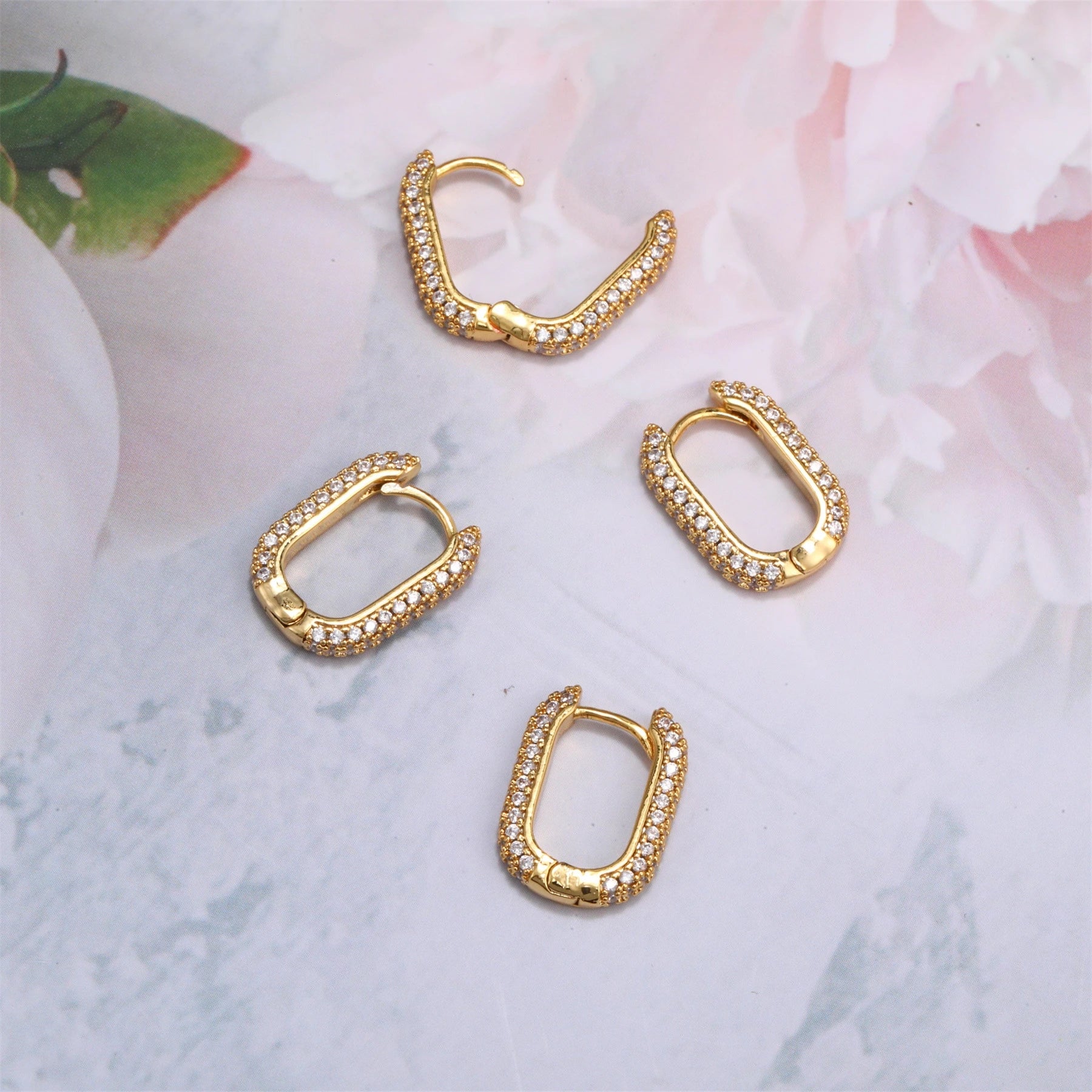 Wholesale Ins Wind Simple Elegant Earrings Copper Plating 18k Real Gold Fashion Zircon Earrings