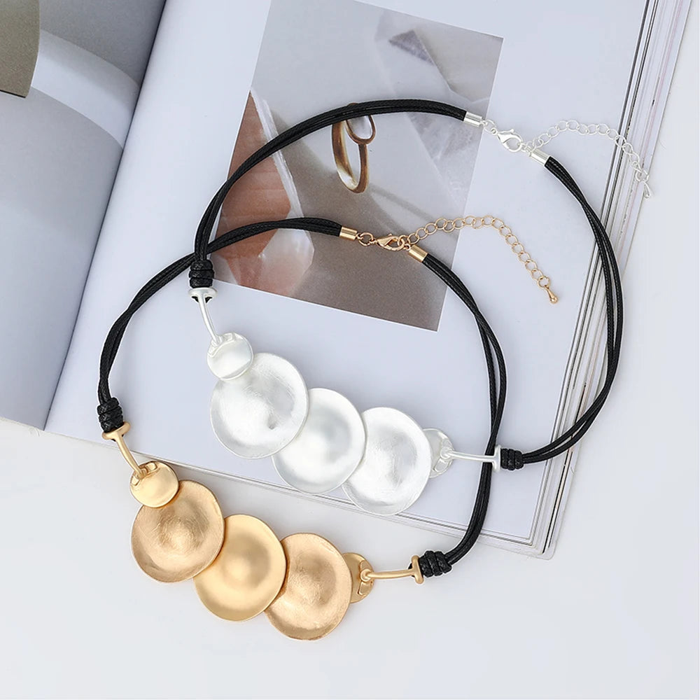 Fashion Trendy Scratched Texture Geometry Circle Statement Neck Chokers Necklaces