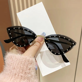 Fashion Glasses 2024 High End Cheap Sunglasses Unisex Anti Reflective Glasses Women Small Triangle Rivet Rhinestone Cat Eye Sung