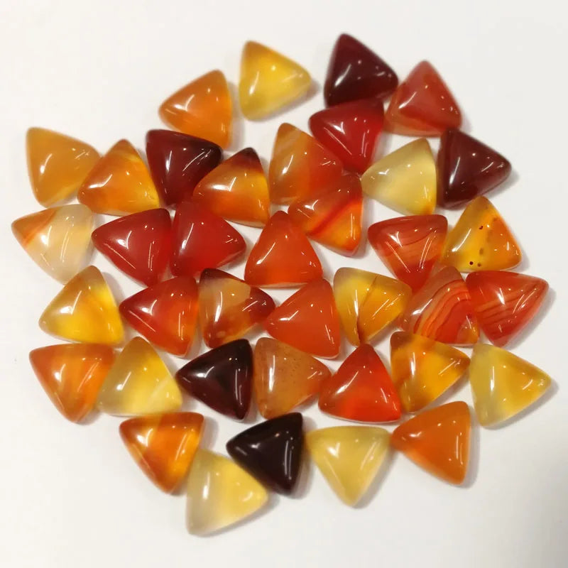 Hongzhuo Wholesale Loose Gemstone 10mm Triangle Red Agate Cabochons Natural Loose Stones Crafts