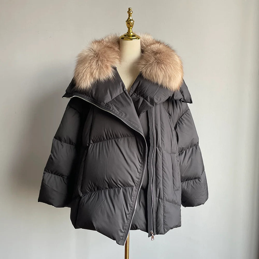 QIUCHEN QC22099 Ready to Ship Women Casual Winter New Fashion 90% Goose Down Coat with Real Fox Fur Collar Acrylic Lining Thick