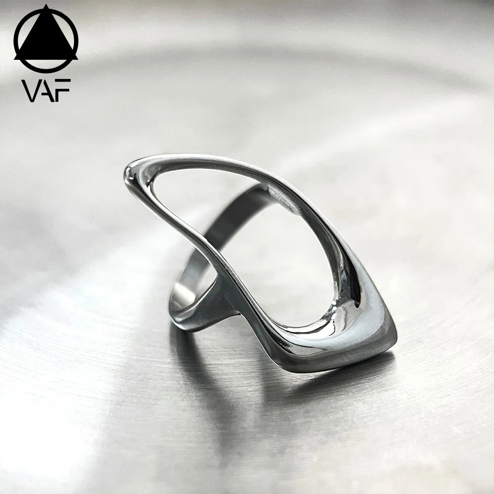VAF Unisex Creative Moon-Shaped Hollow Ring Ear-Shaped Stainless Steel Rust-Free and Wear-Free Ring