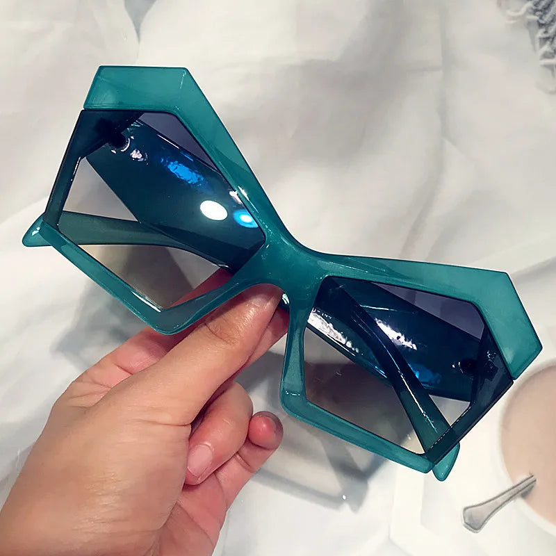 LH001 Luxury Women's Gradient Lens Wide Sunglasses 2024 New Oversized Cat Eye Brand Butterfly PC Luxury Women's Shades