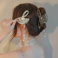 Fashionable Shark Clip Hairpin with Rhinestone Metal Pearl Tassel Back Head Ornament Elegant Pearl Fan-shaped Hair Catcher
