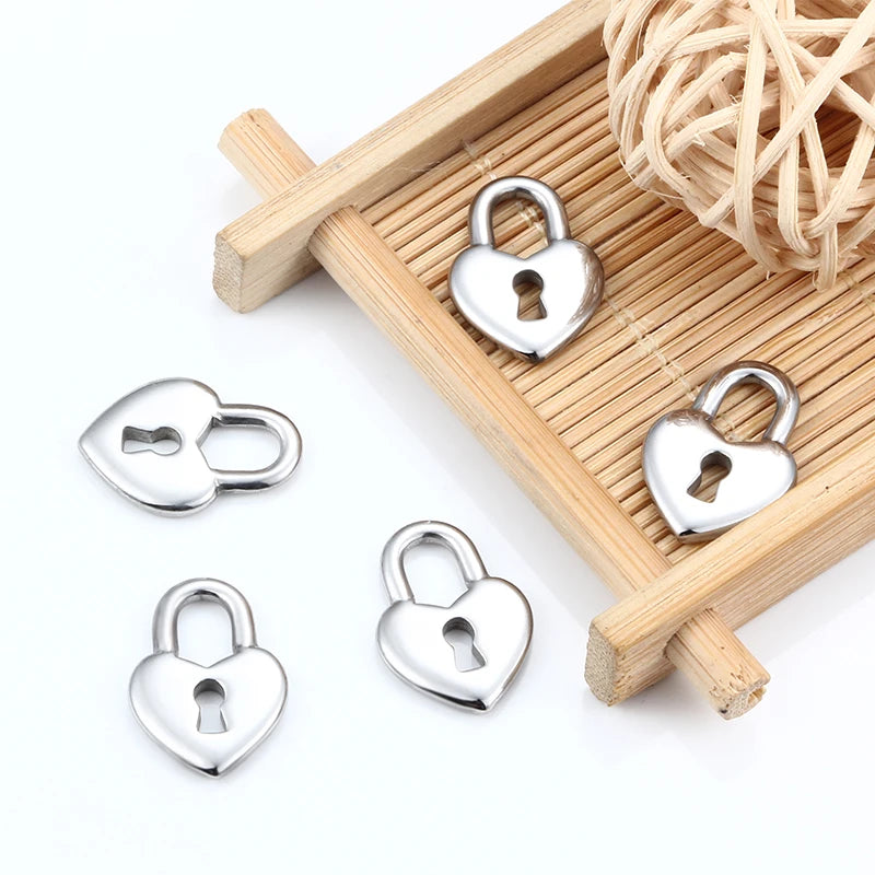Exquisite Mirror Polished Love Heart Shape Stainless Steel Keyhole Pendant DIY Fine Jewelry Components for Necklaces & Bracelets