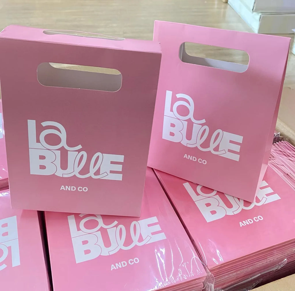 Custom Logo Luxury Paper Bag for Private Brand Design for Makeup Product Retail Shopping & Boutique Packaging