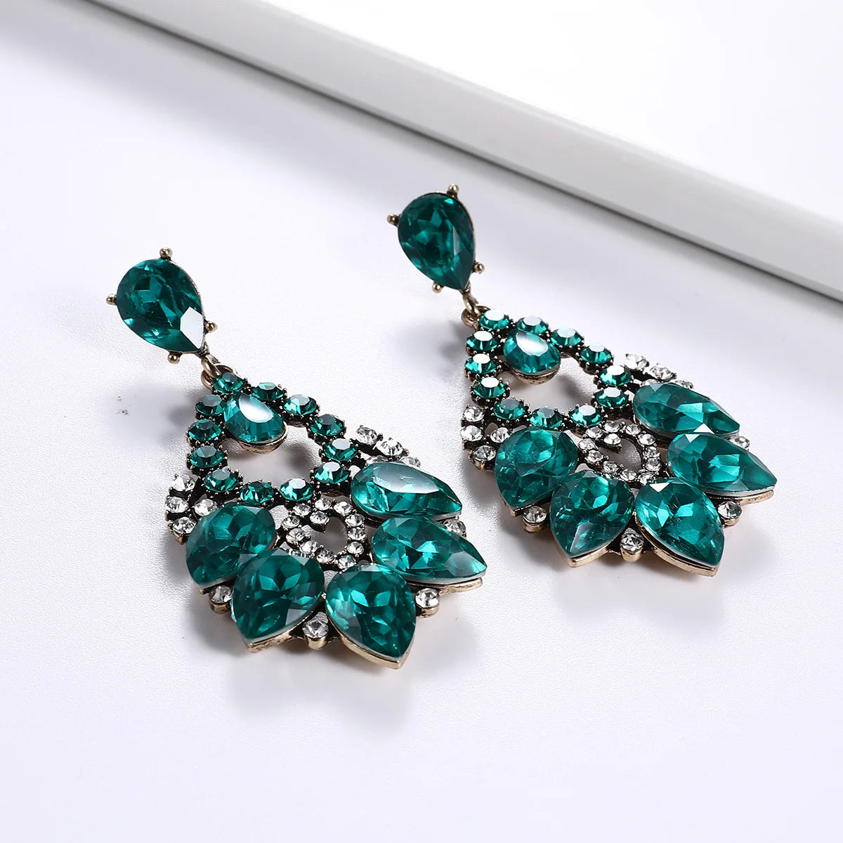 Trendy Jewelry Crystal CZ Teardrop Shaped Earrings Exaggerated Rhinestone Water Drop Earrings for Wedding