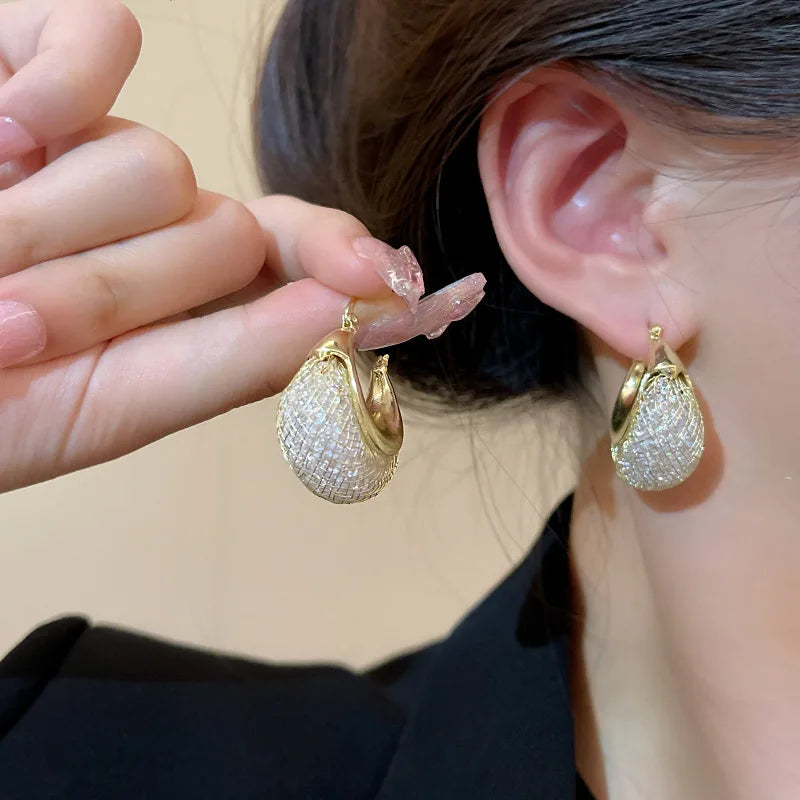 2023 Hot CZ Zircon Rhinestone Women Earring Shiny Diamond Zircon Metal Stud Earring Tiny Crystal Hoop Earring for Women