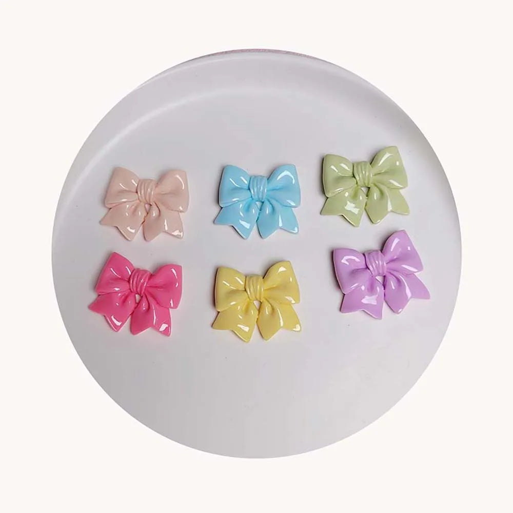 Bulk 100Pcs/Lot 30*30MM Mixed Colors Bowknot Cabochons Kawaii Bow Tie Embellishments for Scrapbooking Phone Case Decoration DIY