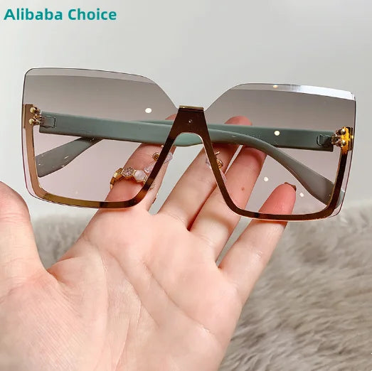 2023 Square Rimless Designer Fashion Women Ladies Sunglasses Women Retro Vintage Gradient Rectangle Rimless Frames Sunglasses