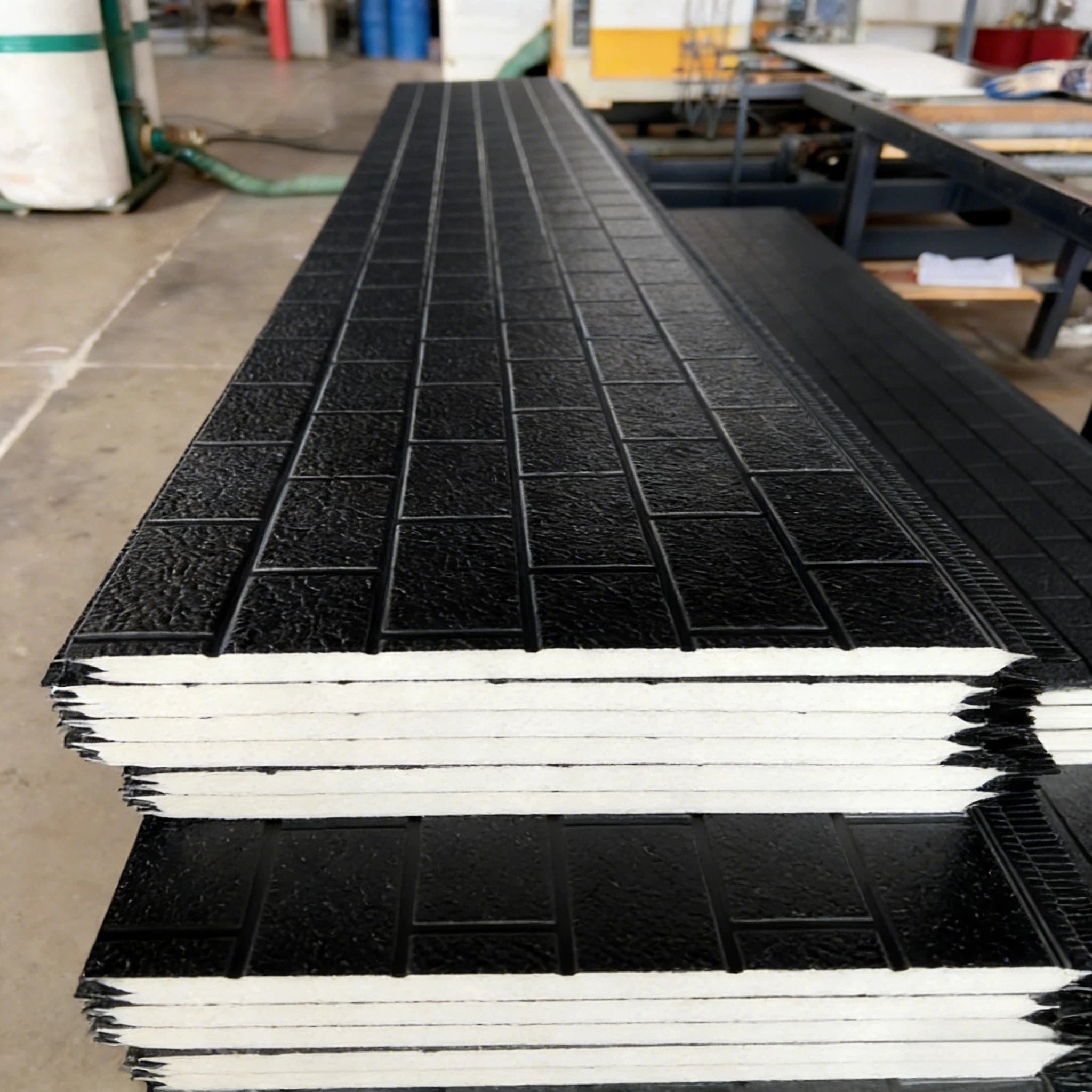 PU Polyurethane Insulated Decorative Roof Wall Shed Metal Carved Board Sandwich Panel