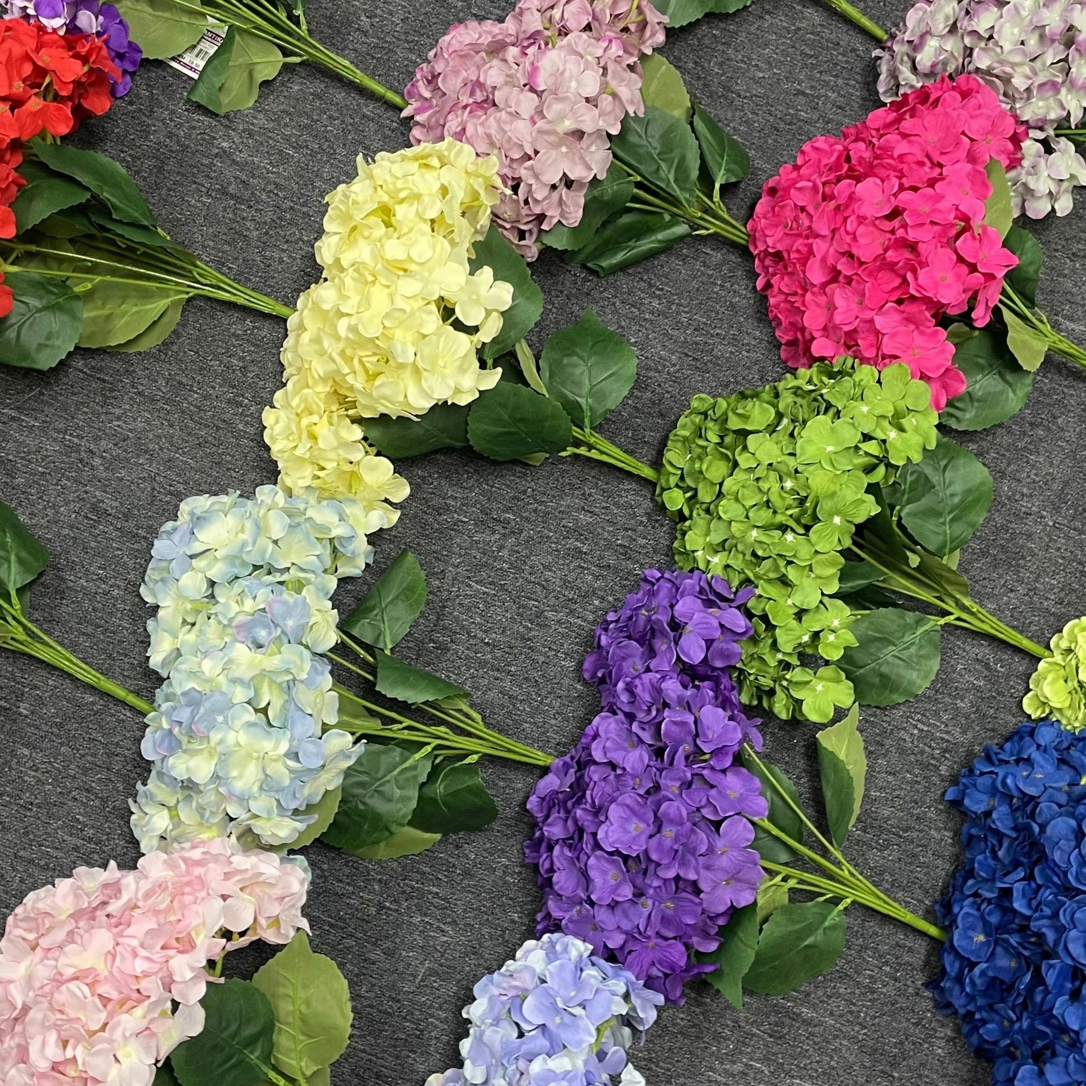 Vv288 Hot Selling 34 Colors Hydrangea Flowers Artificial Flowers Silk Flowers for Wedding Decor Living Room Coffee Table Display